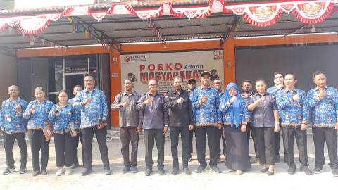 Pimpinan beserta seluruh staf Bawaslu Kabupaten Raja Ampat telah melaksanakan Upacara dalam Memperingati Hari Kesaktian Pancasila di Kantor Bawaslu Kabupaten Raja Ampat, Kamis (01/10/2026).